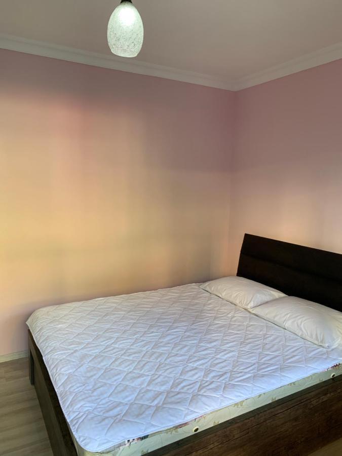 Nargiz'S Guest House Batumi Exterior foto