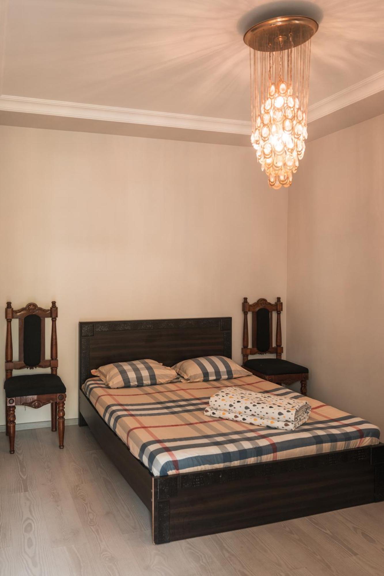 Nargiz'S Guest House Batumi Exterior foto