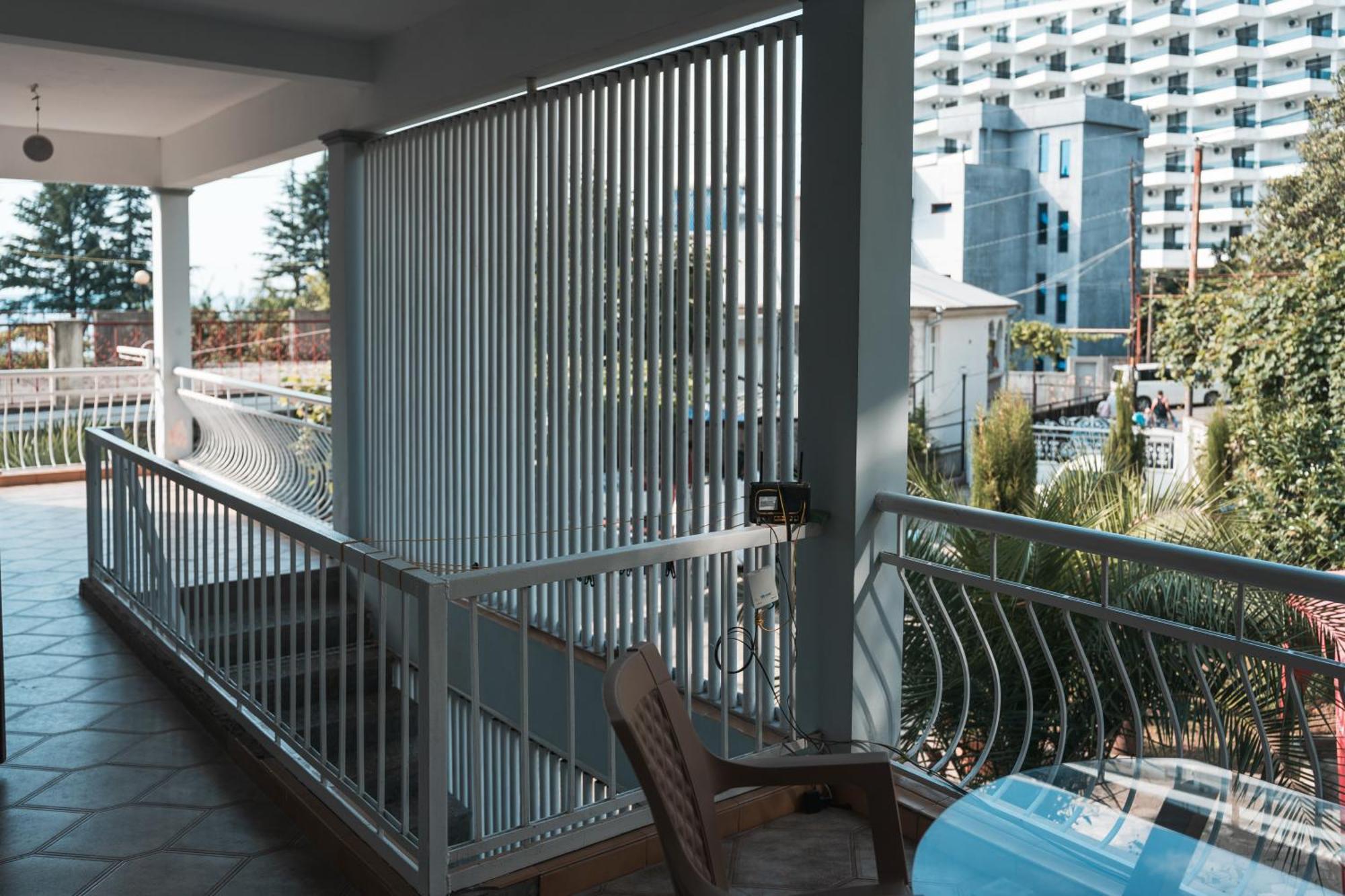 Nargiz'S Guest House Batumi Exterior foto