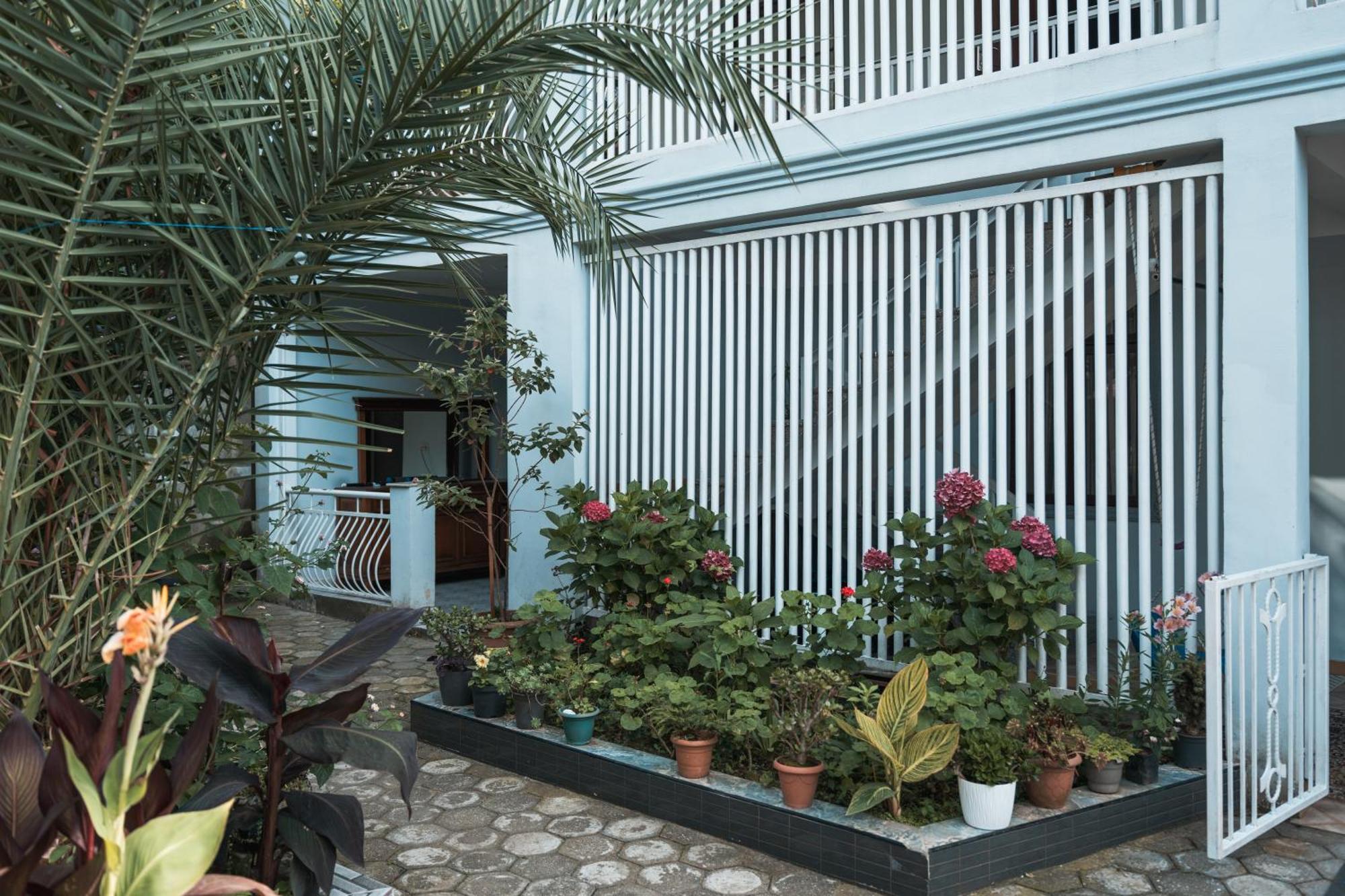 Nargiz'S Guest House Batumi Exterior foto